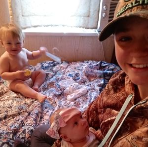 Meet your Posher, Chrystal